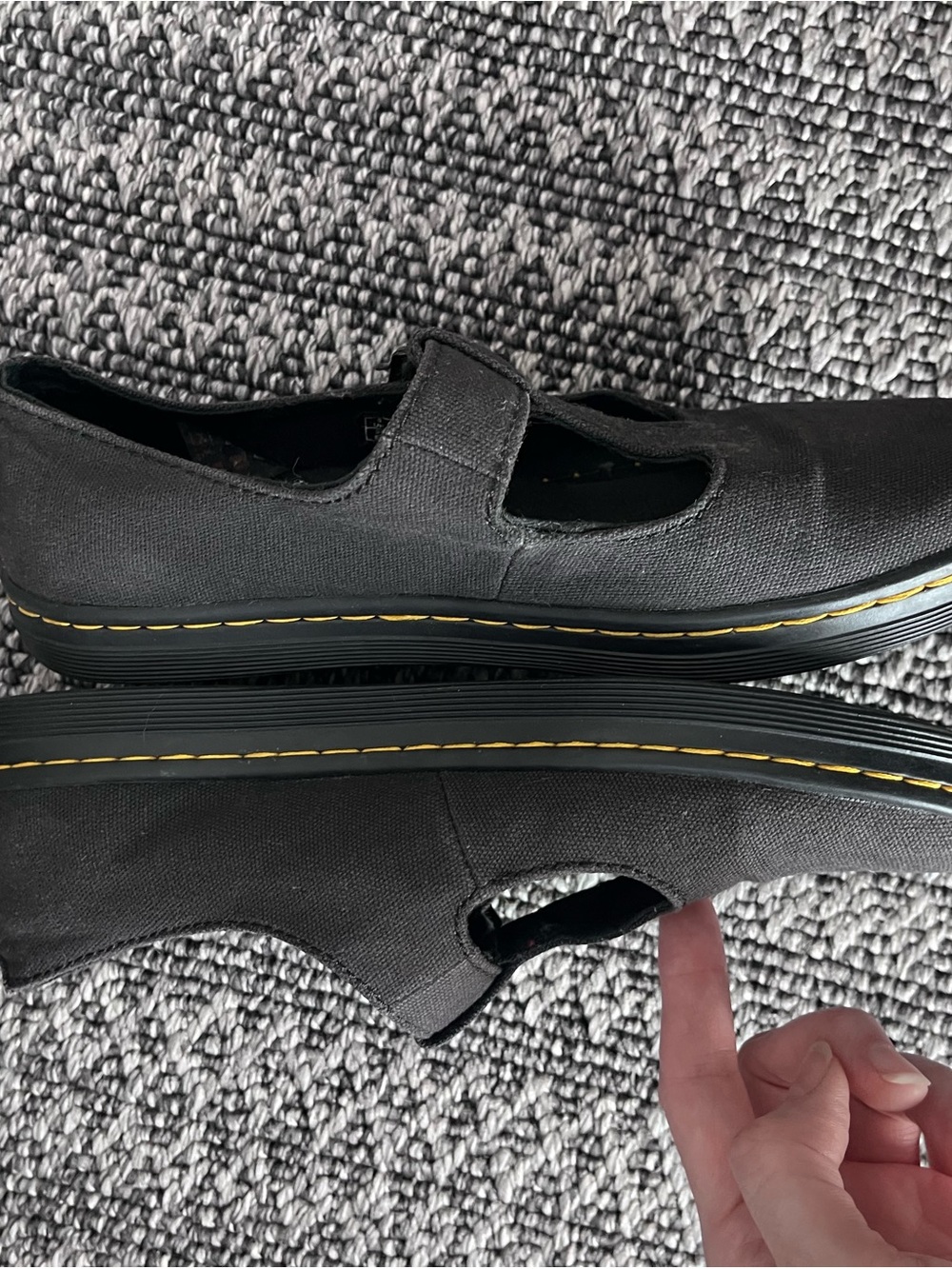 Dr. Martens Woolwich T-Bar shoes Size 7 - Picture 6 of 8